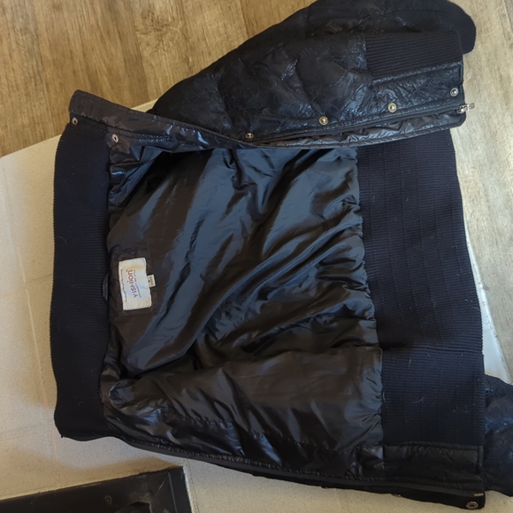 Blk Lace Covered Puffy Bomber Jacket w/ Removable Hood - Picture 6 of 6